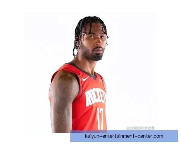 伊森三分命中引热议 母亲社交媒体霸气回击质疑声